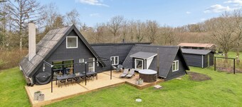 Holiday home with spa sauna and hot tub