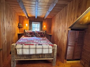 2 quartos, escrivaninha, Wi-Fi de cortesia, roupa de cama