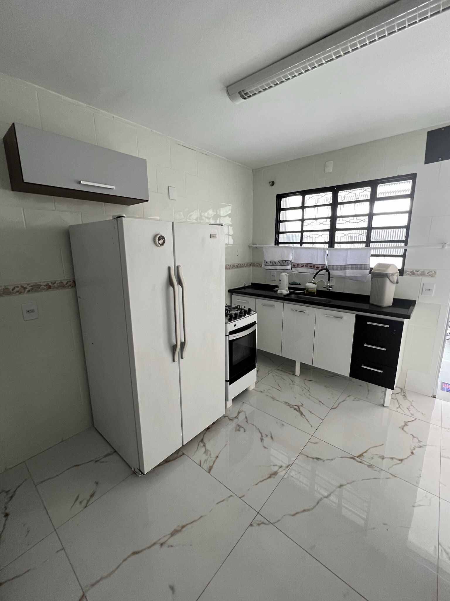 Micro-ondas, fogão, cooktop