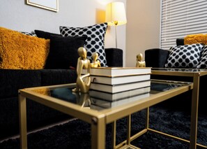 Interior - Stylish 1-bedroom apartment in charming Arlington near ATT Stadium (Arlington)