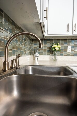 Interior - Stylish 1-bedroom apartment in charming Arlington near ATT Stadium (Arlington)