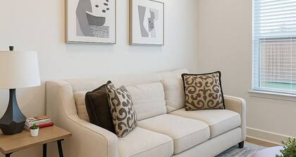 Cozy apartment by Pecan Park, Texoma Med, & More!