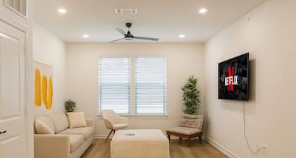 ResortStyle Haven w/ Prime Amenities & A+Location