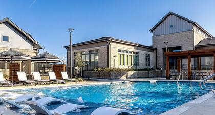 ResortStyle Haven w/ Prime Amenities & A+Location