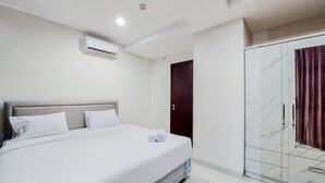 Standard Apartment, 2 Bedrooms - Cozy And Modern Look 2Br At Brooklyn Alam Sutera Apartment (South Tangerang)
