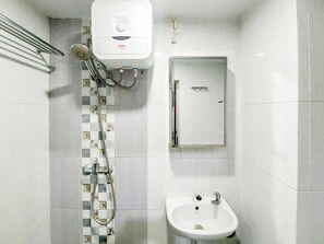 Standard Studio, 1 Bedroom | Bilik Mandi