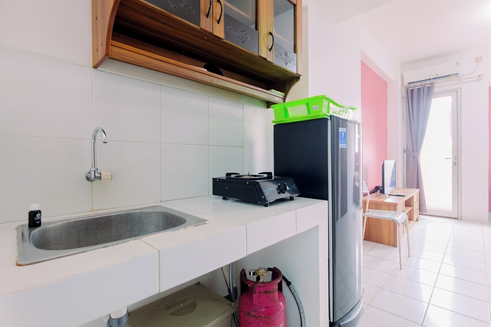 Standard Apartment, 2 Bedrooms | Private kitchen