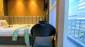 Standard Studio, 1 Bedroom - Cozy Living Studio At Samesta Mahata Serpong Apartment (South Tangerang)