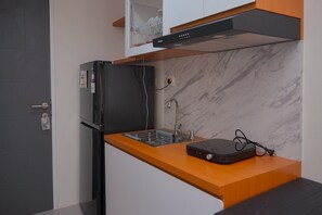 Standard Studio, 1 Bedroom | Private kitchen - Cozy Studio Apartment At Samesta Mahata Serpong (South Tangerang)