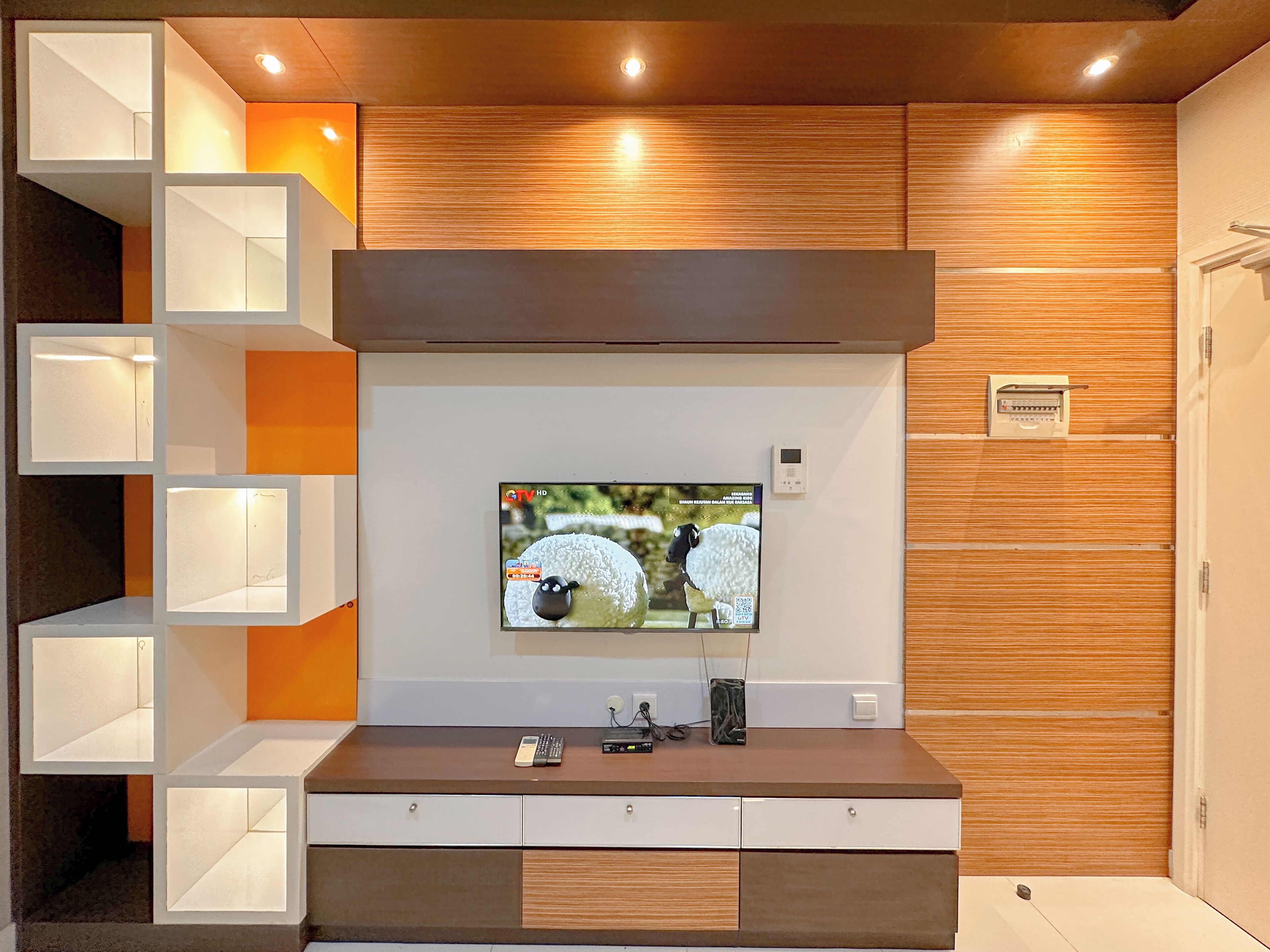 Standard-Apartment, 2 Schlafzimmer | Wohnbereich