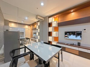 Interior - 2Br Apartment Near Tunjangan Plaza In City Center At Trillium Residence (Surabaya)