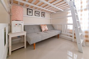 Room - Compact Studio Room At Samesta Mahata Serpong Apartment (South Tangerang)