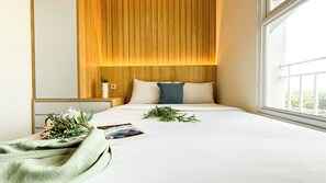 Standard Studio, 1 Bedroom - Studio Near Rawa Buntu Station At Samesta Mahata Serpong Apartment (South Tangerang)