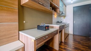 Unclassified image, 2 of 16, button - Modern And Cozy Studio Park View Condominium Apartment (Depok)
