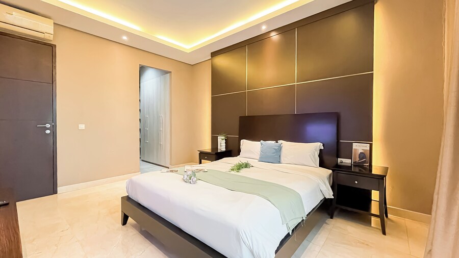 Modern And Comfy 2Br With Extra Room At Four Winds Apartment