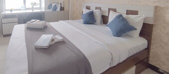 สตูดิโอ ใกล้ ยูนีบรอว์ ที่ สุฮัต (ซูการ์โน ฮัตตา) มาลัง อพาร์ตเมนต์