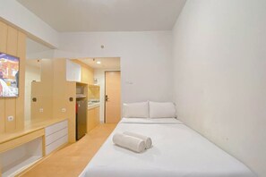 Standard Studio, 1 Bedroom - Standard Studio At The Alton Apartment (Semarang)