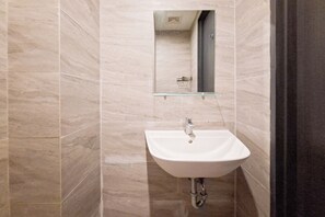 Studio Standar, 1 kamar tidur | Kamar mandi