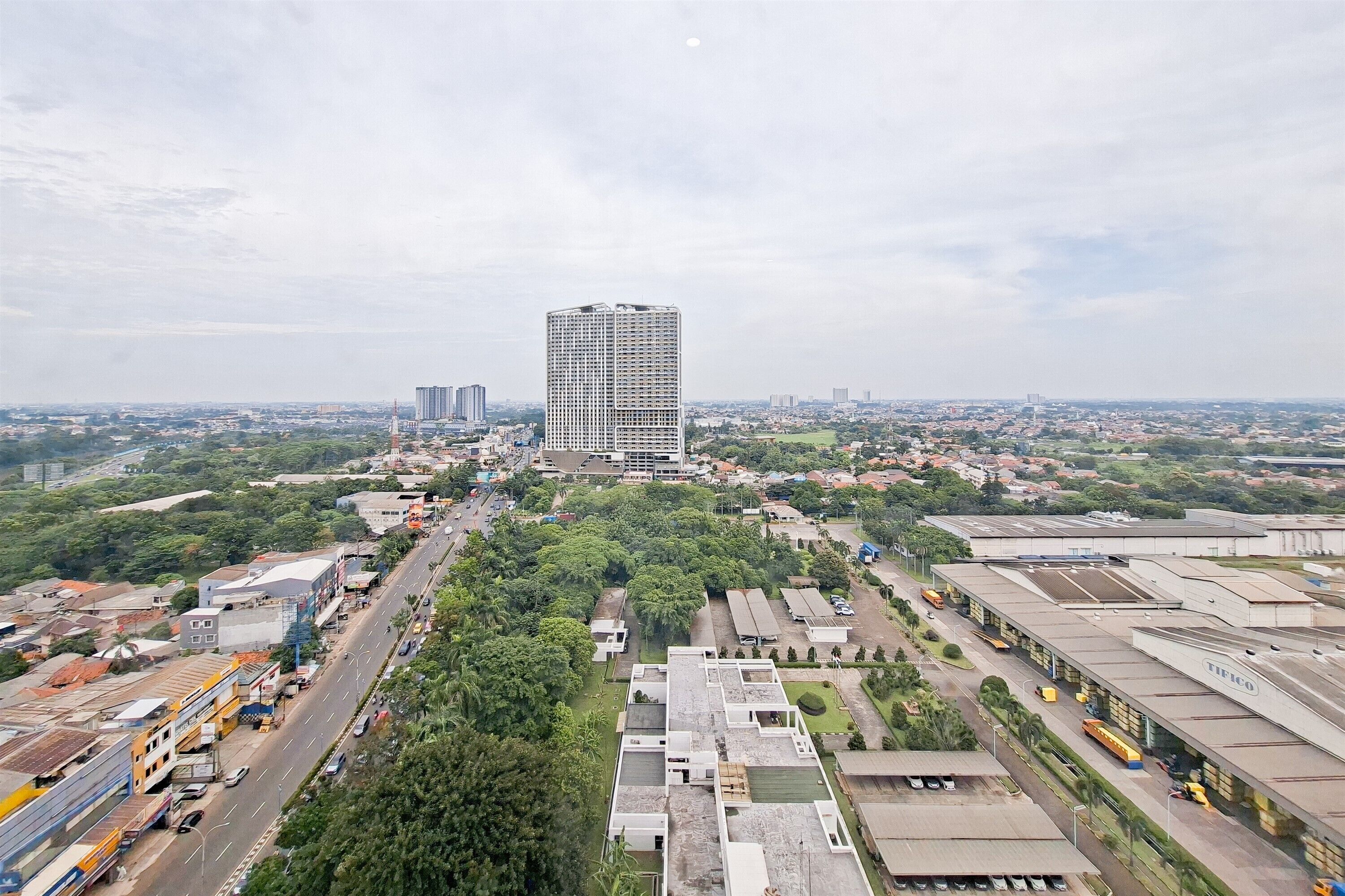 المنشأة من الخارج