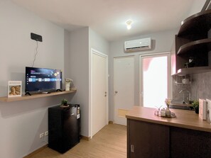 Standard-Apartment, 2 Schlafzimmer | Wohnbereich