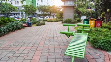 Children’s play area – outdoor