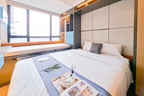 Standard Studio, 1 Bedroom - Good And Comfy Studio At Collins Boulevard Apartment (Tangerang)