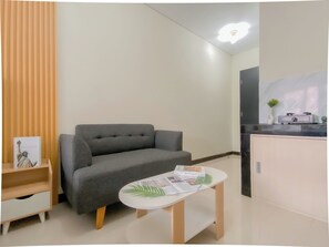 Standard Studio, 1 Bedroom | Living area - Comfy Studio At Nifarro Park Apartment (Jakarta)