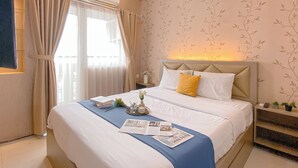 Standard Apartment, 2 Bedrooms - Functional And Combined Unit 2Br At Apartment Green Pramuka City (Jakarta)