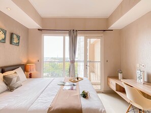 Standard Apartment, 1 Bedroom - Modern And Homey 1Br Apartment Oasis Cikarang (Cikarang)