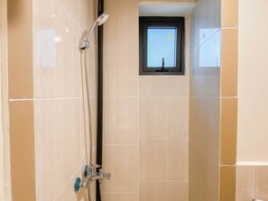 Standard Apartment, 2 Bedrooms | Bathroom - Trendy 2Br At Meikarta Apartment (Cikarang)