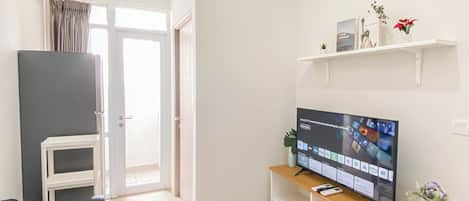 Departamento estándar, 2 habitaciones | Área de sala de estar