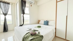 Standard Studio, 1 Bedroom - Nice Studio Room Apartment Samesta Mahata Serpong (South Tangerang)