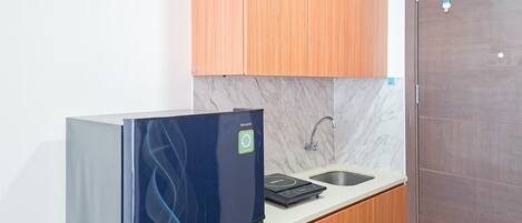 Standard Studio, 1 Bedroom | Private kitchen