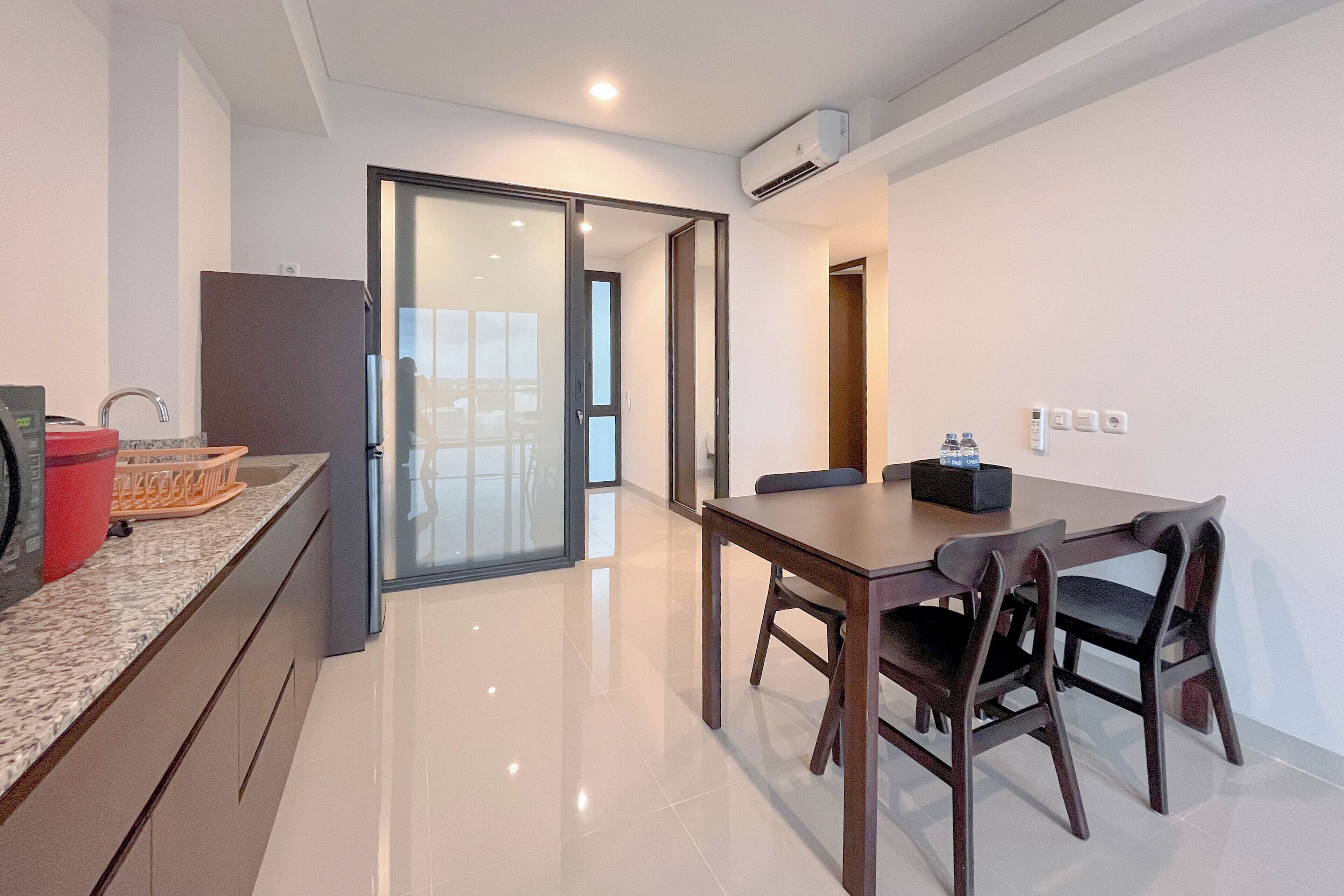 标准公寓, 2 间卧室 | 餐厅