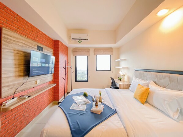 Standard Studio, 1 Bedroom - Minimalist And Homey Studio At Apartment Evenciio Margonda (Depok)