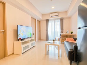 Standard Apartment, 3 Bedrooms | Living room - Well Furnished 3Br At Apartment Meikarta (Cikarang)