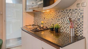 Căn hộ Tiêu chuẩn, 3 phòng ngủ | Bếp riêng