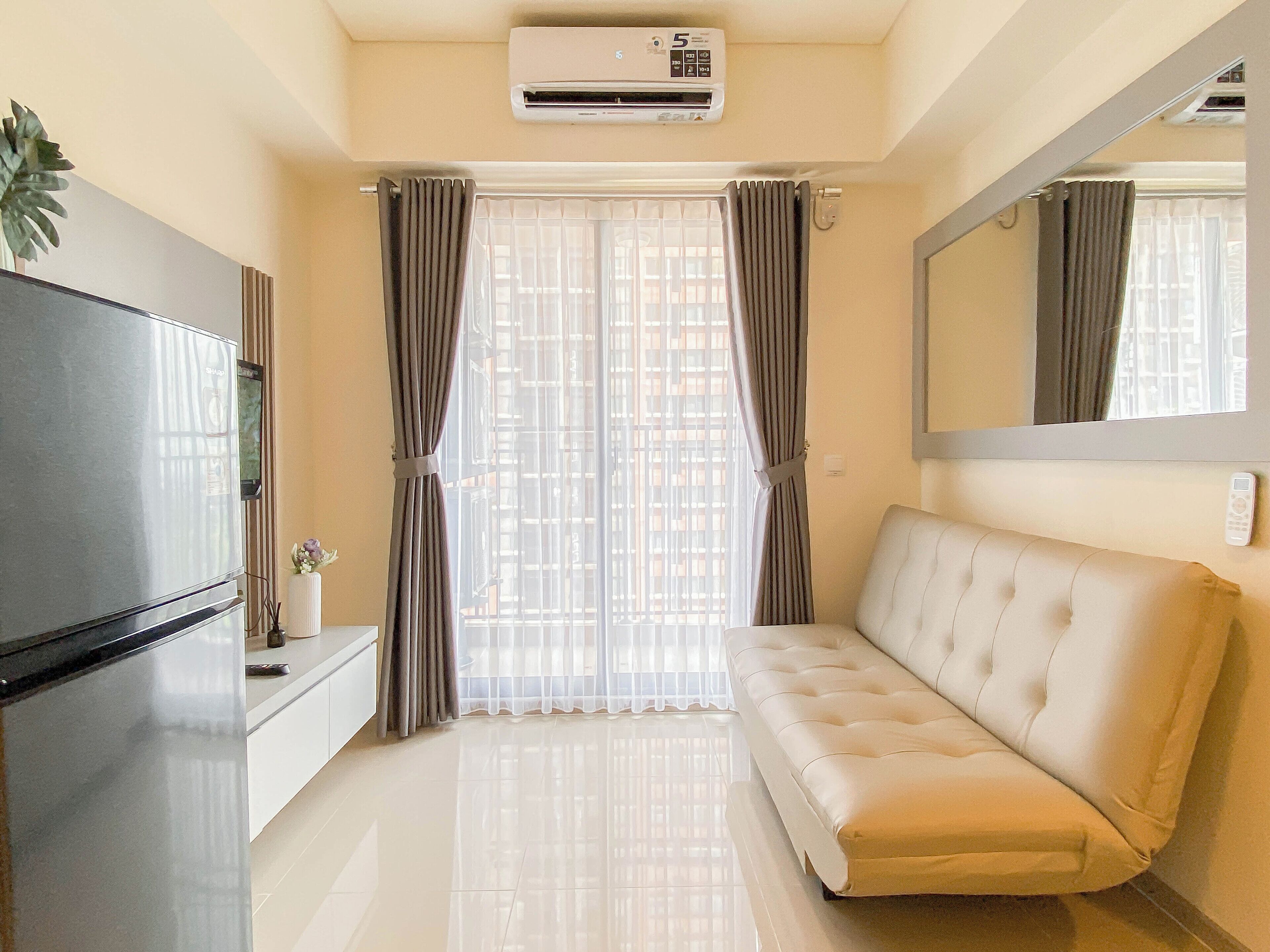 Standard Apartment, 2 Bedrooms | Living area