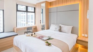 Standard Studio, 1 Bedroom - Cozy White Studio At Pollux Chadstone Apartment (Cikarang)