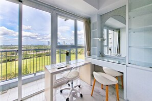 Standard Studio, 1 Bedroom - Grey Style Studio At Casa De Parco Apartment (Pagedangan)