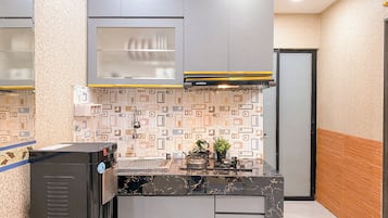 Apartamento standard, 2 quartos | Cozinha privada