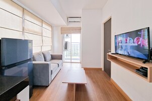 Standard-Apartment, 2 Schlafzimmer | Wohnbereich