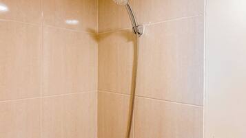 Standard Studio, 1 Bedroom | Bathroom