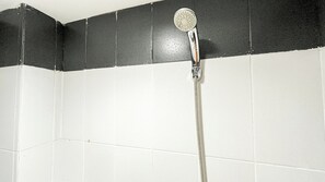 Studio Standar, 1 kamar tidur | Kamar mandi