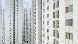 Exterior - Comfy Warm Tone 1Br At Apartment Bassura City (Jakarta)