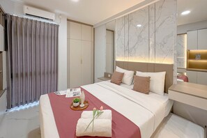 Standard Studio, 1 Bedroom - Wonderful Design Studio At Bale Hinggil Apartment (Surabaya)