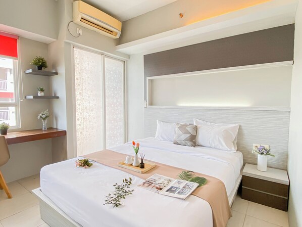 Standard Studio, 1 Bedroom - Cozy Living Studio At Apartment Taman Melati Margonda (Depok)