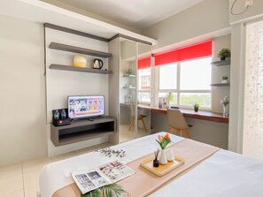 Standard Studio, 1 Bedroom - Cozy Living Studio At Apartment Taman Melati Margonda (Depok)