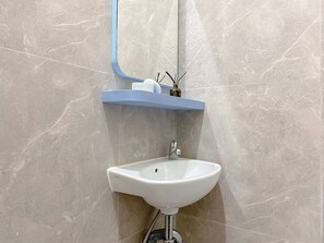 Bathroom - Trendy And Comfy Studio (No Kitchen) At Celebrity Mansion (Bekasi)