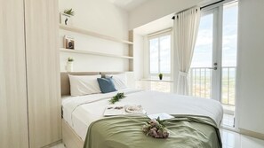 Standard Studio, 1 Bedroom - Cozy And Warm Studio Apartment Tokyo Riverside Pik 2 (Teluknaga)